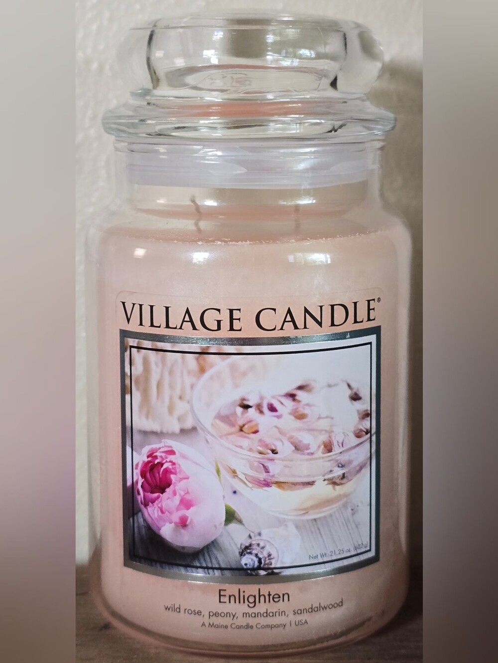 Village Candle ENLIGHTEN Large Jar 21.25 oz Spa Scented Candle Discontinued NEW - Picture 1 of 3